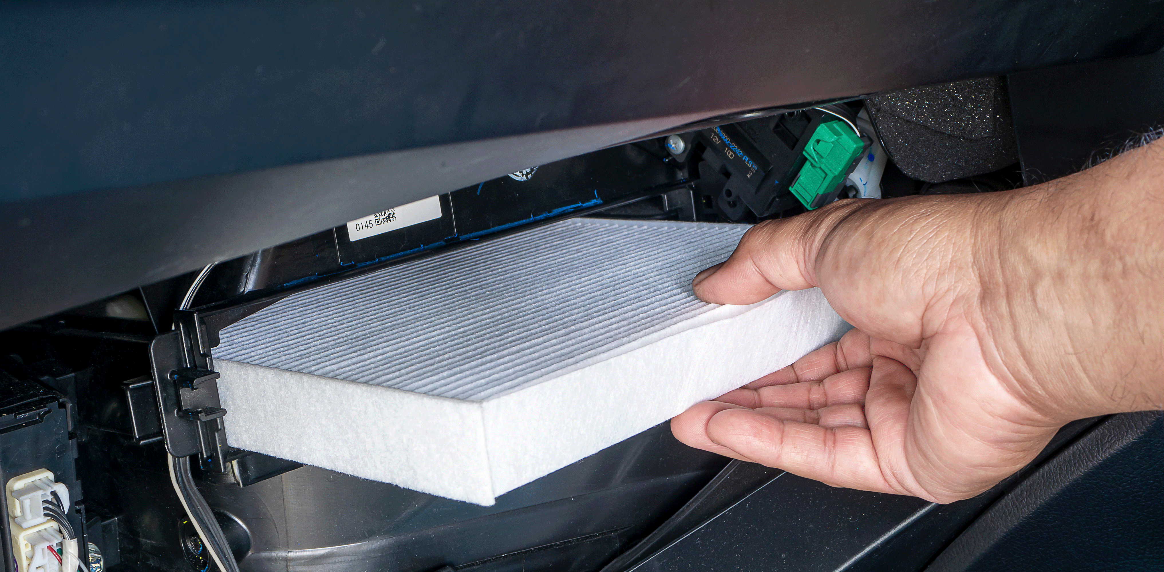 How to replace a cabin air filter