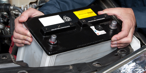 Battery Tray Severs COM