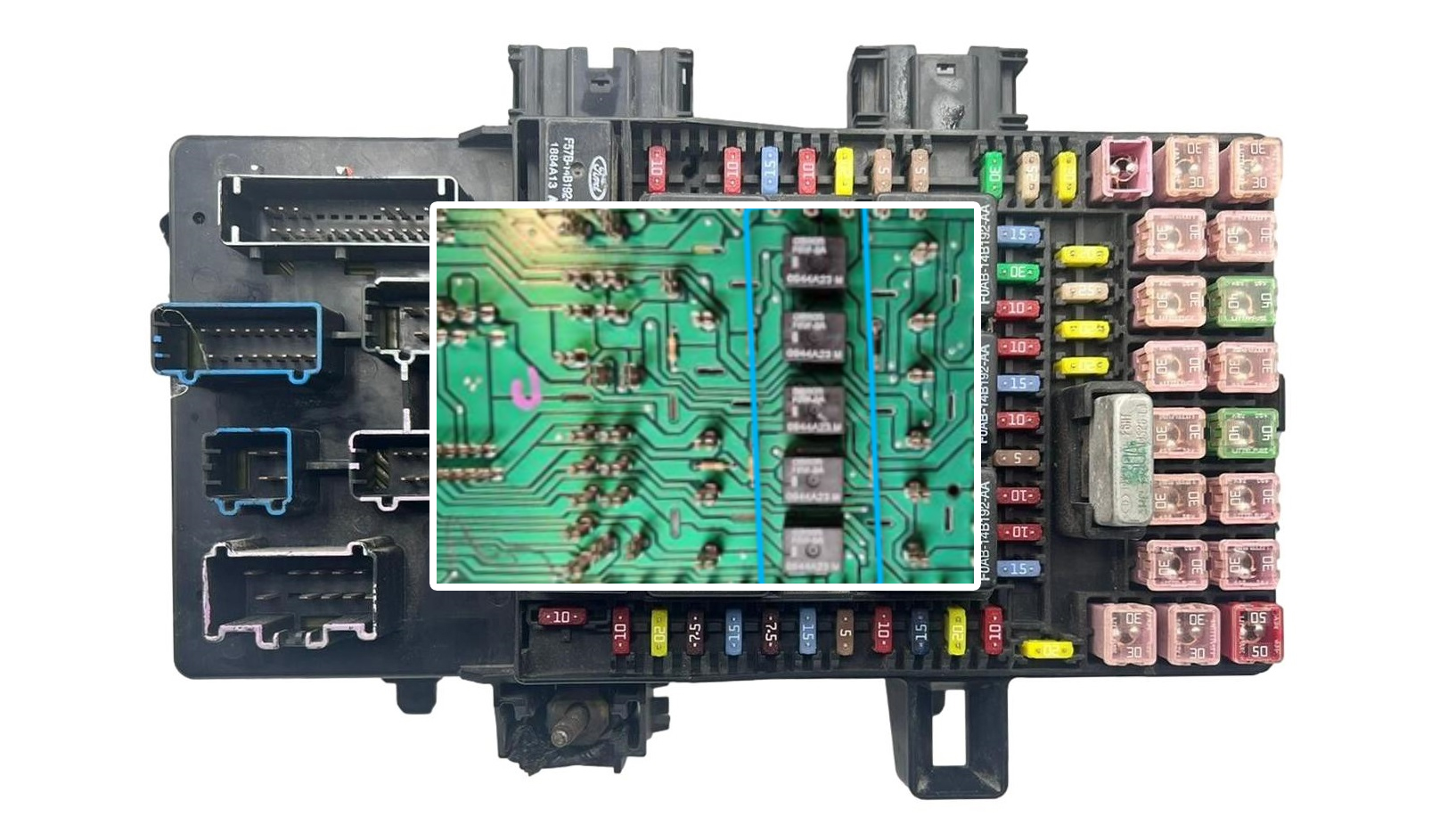 Ford Junction Box with Cutaway