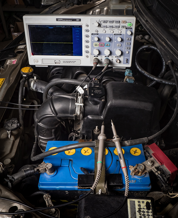 Oscilloscope on Engine