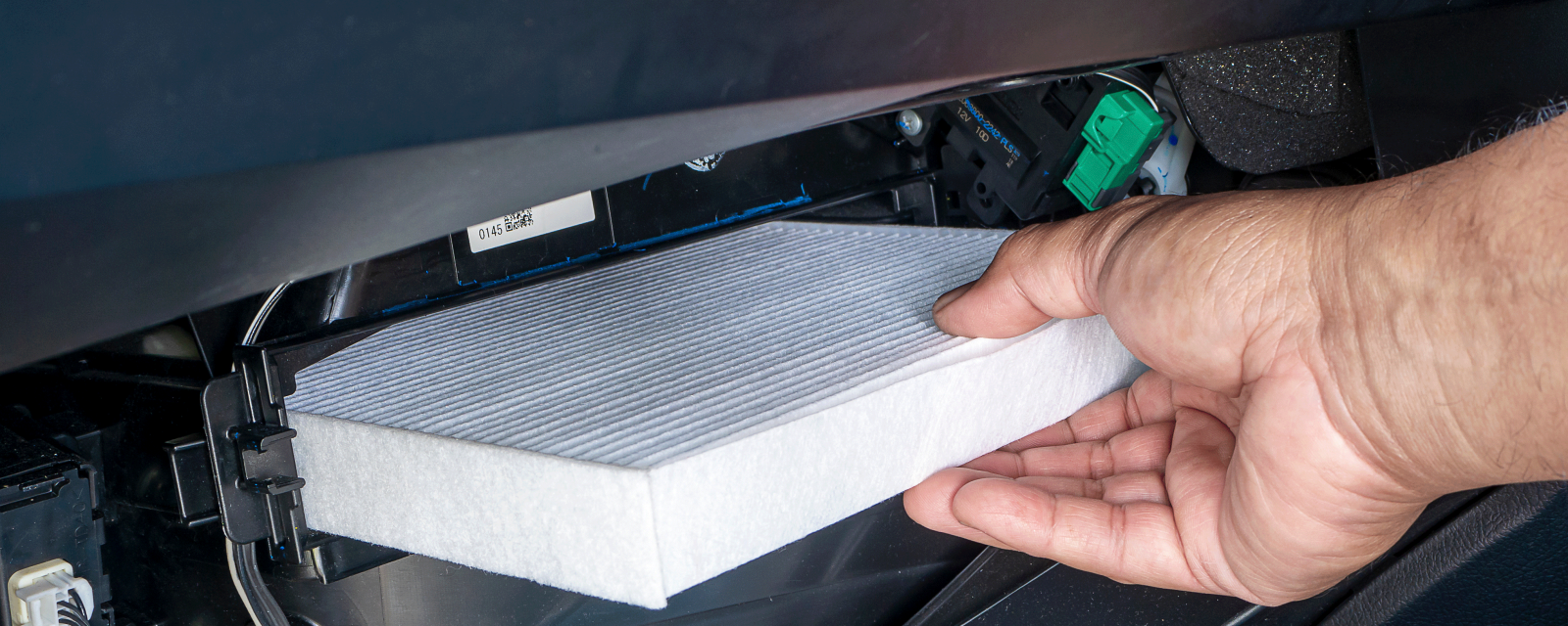 How to replace a cabin air filter