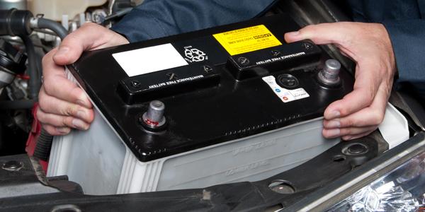 Battery Tray Severs COM