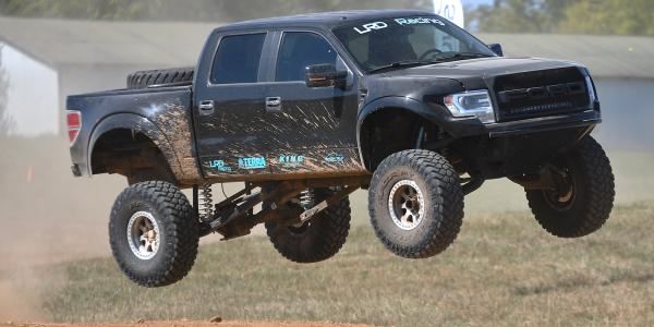 4x4 Custom Suspension 