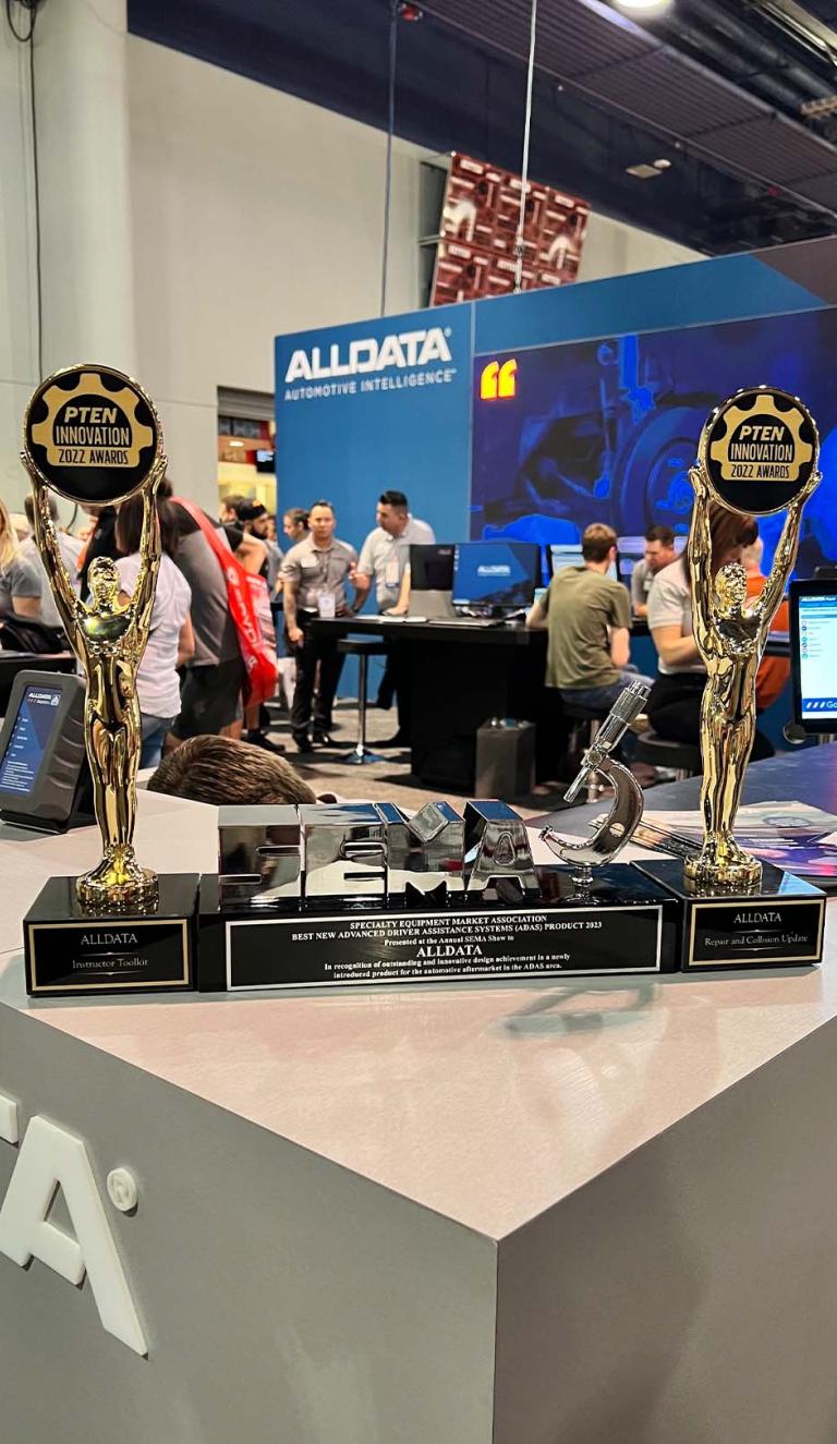 ALLDATA wins SEMA Innovation Award